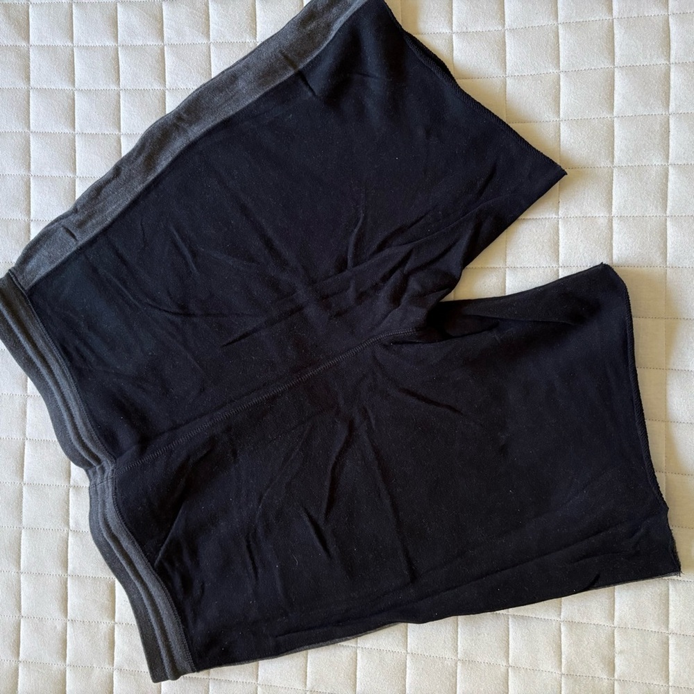 J. Crew Men's Black and Gray Athletic Shorts - Picture 3 of 3